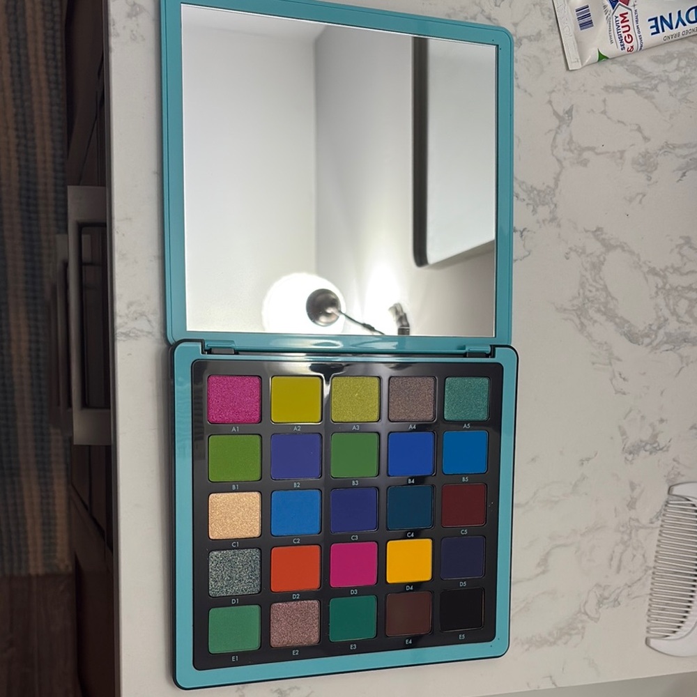 🆕ABH Norvina Collection Palette Vol 2 - Picture 4 of 5